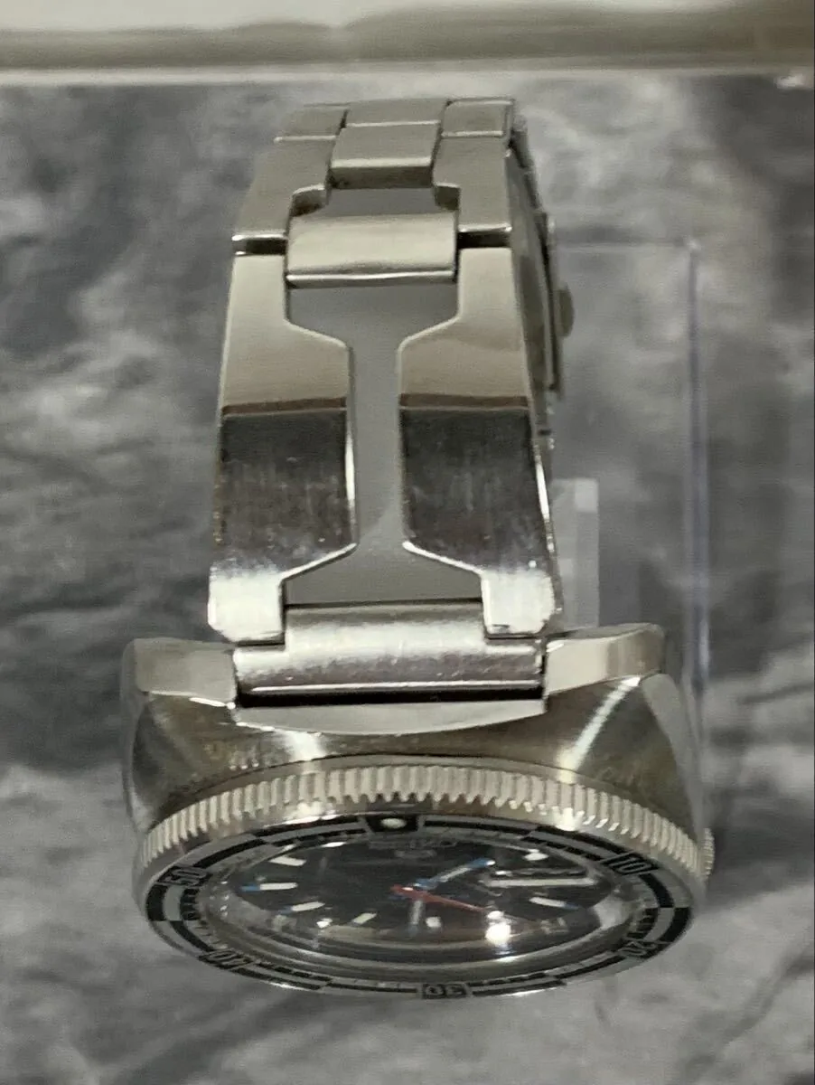 SEIKO 5 SPORTS 7S36-0070 表盒与说明书