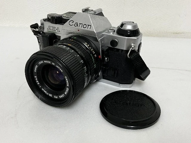 Canon AE-1 PROGRAM 机身正面图