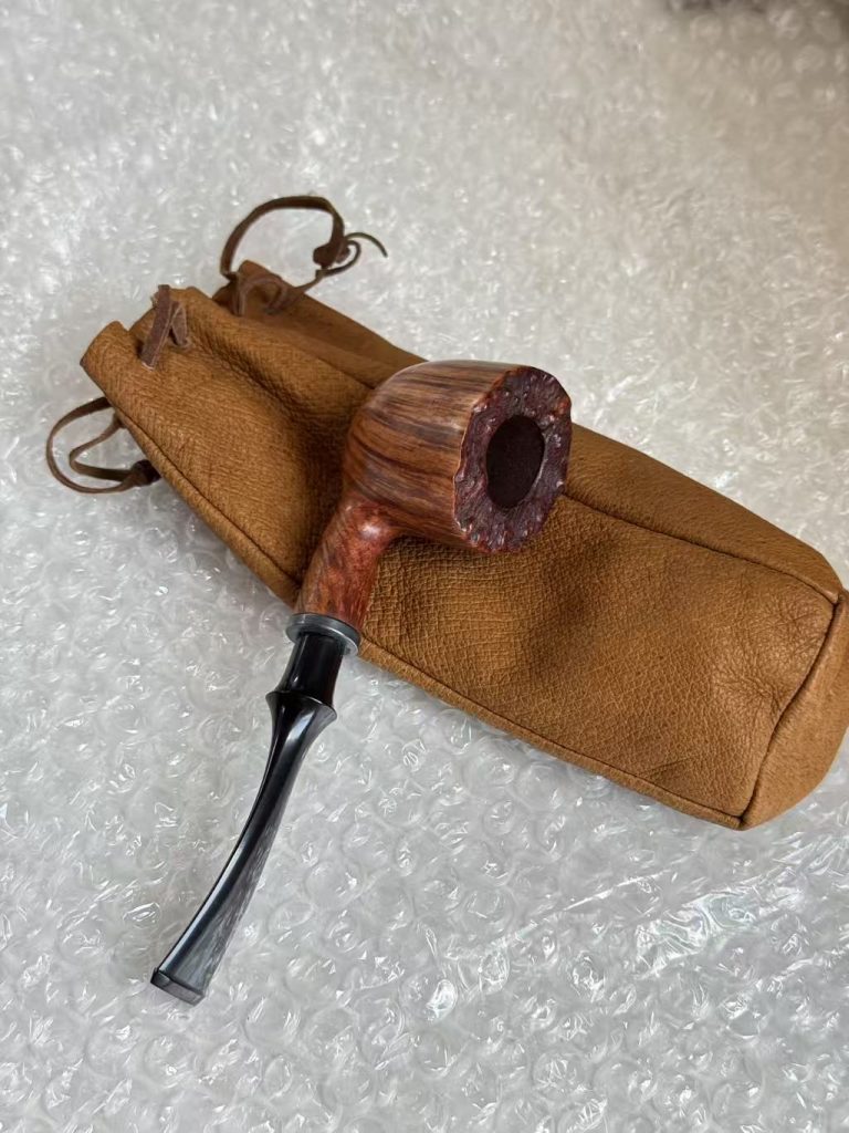 日本代拍代购烟斗开箱测评｜两款手工烟斗真实质感如何？开箱细节全解析_樱花直邮