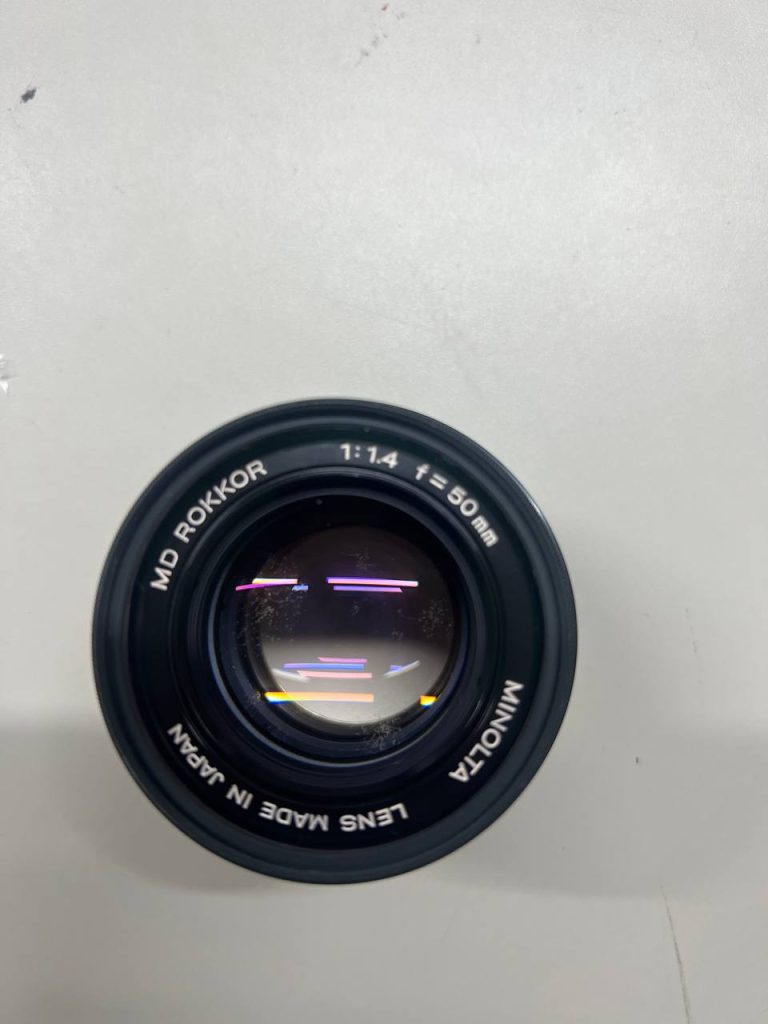 日本代购代拍入手的 Rokkor 50mm F1.4 中古镜头,镜头前组细节特写