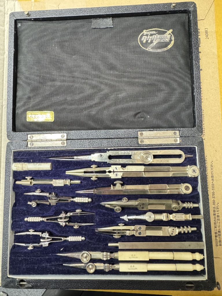 日本代购代拍开箱测评：多套专业绘图工具实物上手体验_樱花直邮