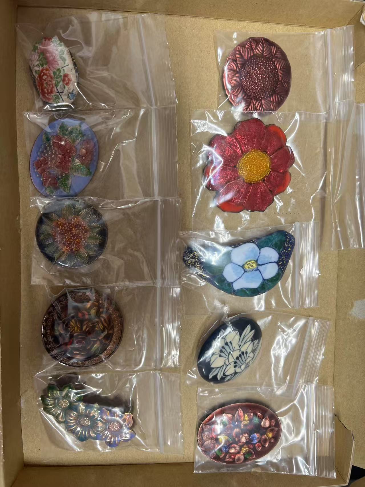 日本中古胸针开箱|花卉主题合集,一次性看个够!