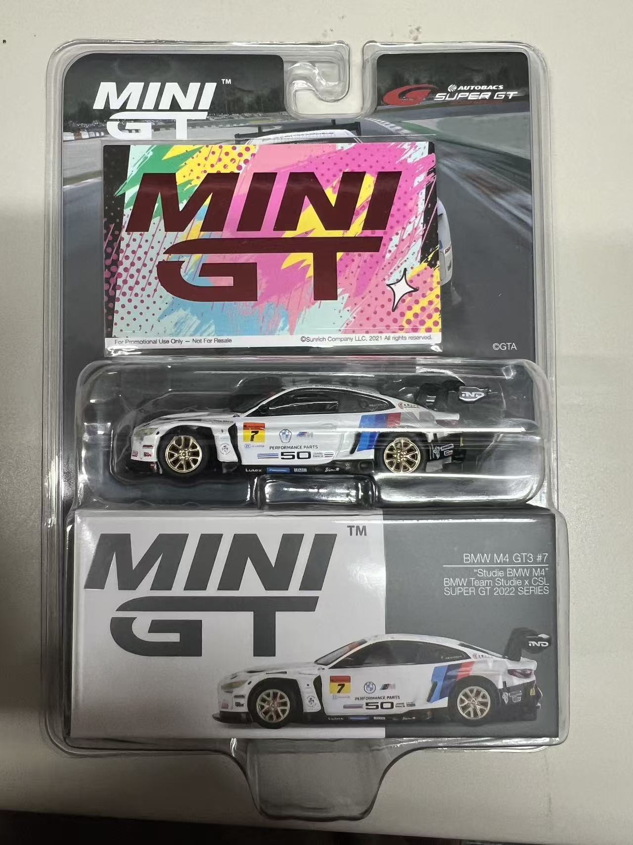 MINI GT 宝马 M4 GT3 #7 SUPER GT 2022 赛事版赛车模型日本代拍开箱实拍图
