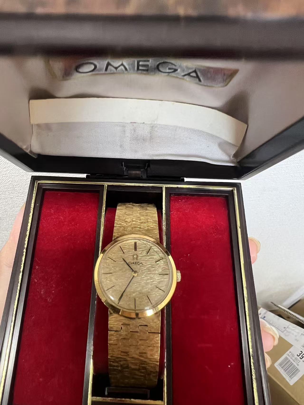 Omega古董黄金腕表带原盒开箱，<a href=