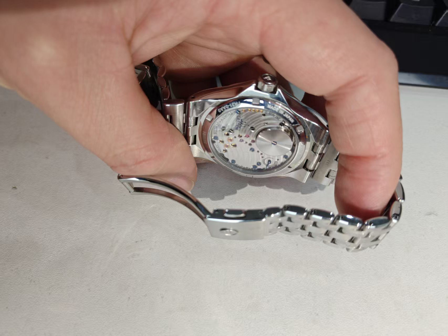 Credor自动机械机芯背透细节与打磨展示